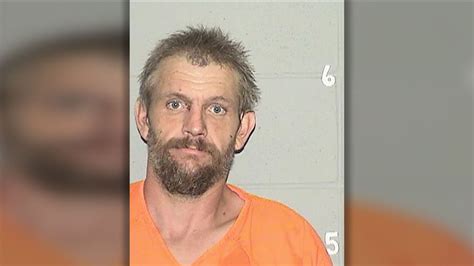 Flathead County officials ask residents in the Happy Valley area to be on the lookout for a man on the run from law enforcement.Sheriff Brian Heino says the man Thu, 05 Oct 2023 07:16:12 GMT .... 