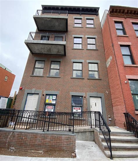 Flats in brooklyn. Find your next apartment with a pool in Brooklyn NY on Zillow. Use our detailed filters to browse all 78 apartments to find the perfect place. 
