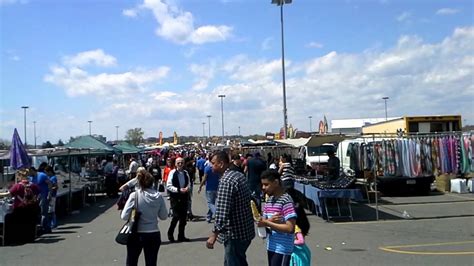 The New Meadowlands Flea Market is held every Saturday, rain or shine, all year round, from 8 AM to 4 PM. Facebook/New Meadowlands Market. You'll find it in the parking lot (Lot J) of Met Life Stadium. Drawing hundreds of vendors and thousands of patrons, you can't miss it. Admission and parking are always free.. 