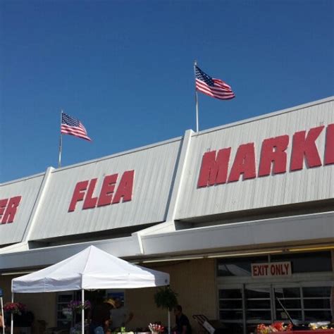 2418 N 1st Ave. Evansville, IN 47710. OPEN NOW. Outstanding flea market with around 90 different dealers, and 100's of booths. Very clean and cozy, with restrooms that are the cleanest I've ever…. 3. His and Hers Pickers Mall. Flea Markets. (812) 422-6568. . Flea markets in evansville