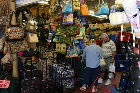 Flea masters. HOURS. Flea Market Hours Friday-Sunday: 9am - 5pm Office Hours Wed - Fri: 9am - 4pm. OPEN All year Long 