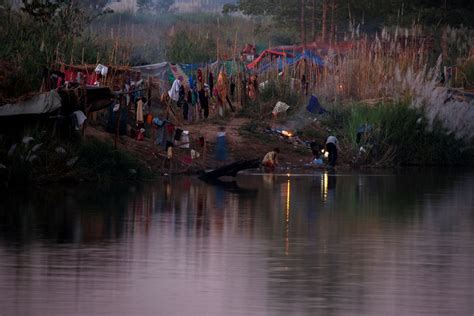 Fleeing violence in Myanmar, thousands camp …