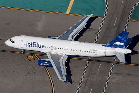 Top Airbus A320 (twin-jet) Photos. Flight status, tracking, and historical data for JetBlue 88 (B688/JBU88) including scheduled, estimated, and actual departure and arrival times.