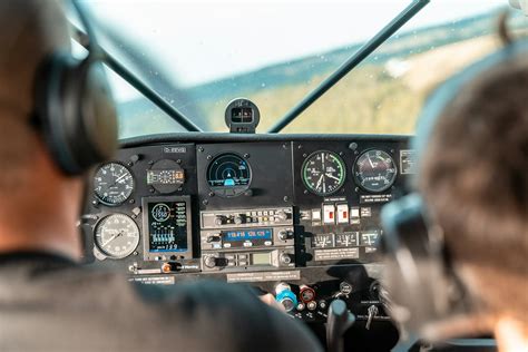 Flight Safety for VFR Pilots Explained