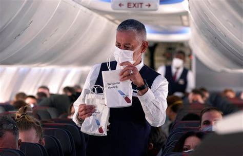 Flight attendants fear for safety amid unruly flier spike