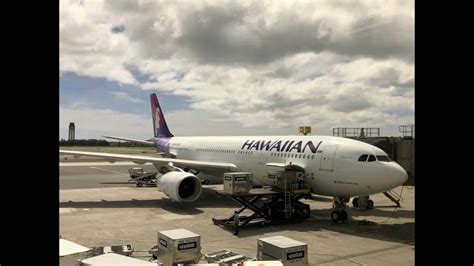 Flight from sfo to hawaii. In the last 72 hours, the best return deals on flights connecting San Francisco to Honolulu were found on Alaska Airlines (C$ 381) and Hawaiian Airlines (C$ 388). Alaska Airlines proposed the cheapest one-way flight at C$ 191. 