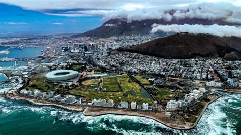 Browse destinations: $1,054. Flights to Cape Town, Cape Town. Find flights to Cape Town from $644. Fly from Florida on Qatar Airways, British Airways, United Airlines and more. Search for Cape Town flights on KAYAK now to find the best deal..