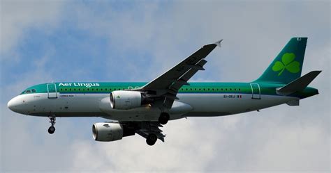 The cheapest return flight ticket from Philadelphia to Dublin found by KAYAK users in the last 72 hours was for $527 on Air Canada, followed by British Airways ($548). One-way flight deals have also been found from as low as $457 on Aer Lingus and from $497 on JetBlue..