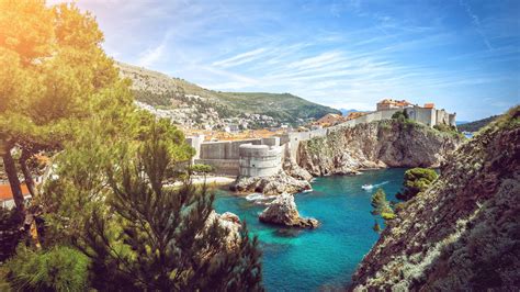 Cheap Flights from Paris to Dubrovnik (CDG-DBV) Prices were available within the past 7 days and start at $128 for one-way flights and $162 for round trip, for the period specified. Prices and availability are subject to change. Additional terms apply. Book one-way or return flights from Paris to Dubrovnik with no change fee on selected flights.. 