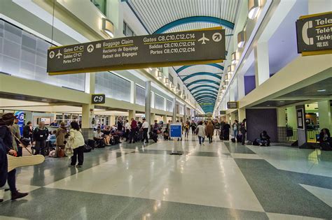 Flights to louis armstrong new orleans international airport. Things To Know About Flights to louis armstrong new orleans international airport. 