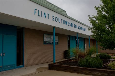 Flint Southwestern Classical Academy - swa.flintschools.org