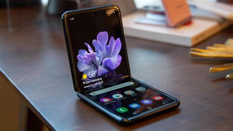 The Galaxy Z Fold 2 has a Qualcomm Snapdragon 865+ processor, 12GB of RAM, and 256GB of non-expandable storage. It benchmarks like other top-of-the-line smartphones, with one quirk: It gets .... 