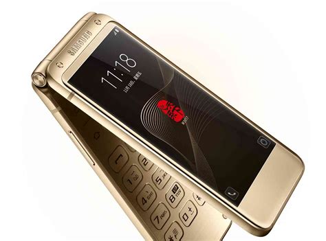 Flip phone smartphone. The troubleshooting process for a Samsung flip cellphone depends on the model of the device along with the specific issue. Common problems with Samsung flip cellphones include scre... 