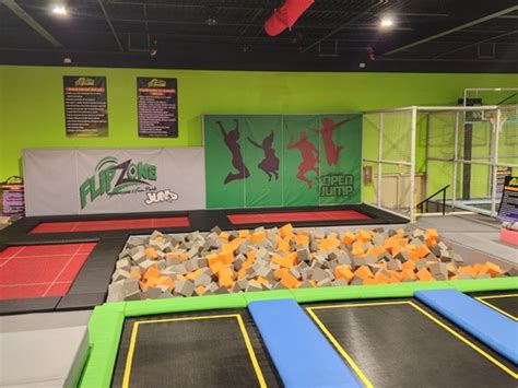 Flipzone trampoline and fun park photos. 1. What is Jump Club Trampoline Park. 1.1 Indoor Trampoline Fun; 1.2 Wide Range of Activities; 2. Highlights of Jump Club Trampoline Park. 2.1 Thrilling Jump Zones; 2.2 Dodgeball Court; 2.3 Foam Pit; 2.4 Tumbling Tracks; 2.5 Slam Dunk Zone; 3. Trampoline Park Safety Measures. 3.1 Trained Staff; 3.2 Secure Equipment; 3.3 Rules and Regulations; 4 ... 