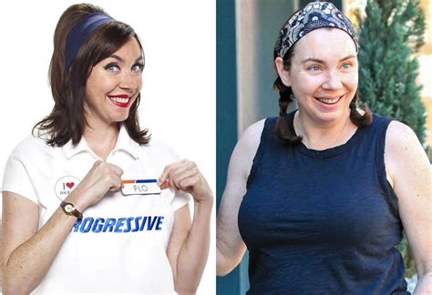 What Is Flo's Net Worth? Now that she's a famous actress, what is Flo's -- well, Stephanie Courtney's -- net worth? Sources peg her at around $6 million these days. That means she probably hasn't been earning big bucks since joining Progressive in 2008. After all, $2M per year would add up fast.. 