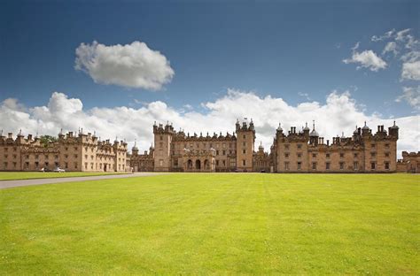 Floors Castle on AboutBritain.com