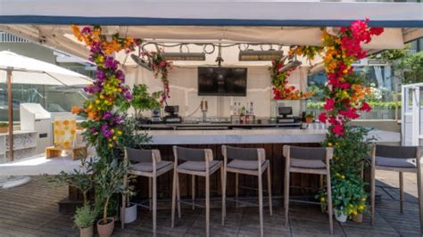Floral pop-up pool bar transports you to Mediterranean coast