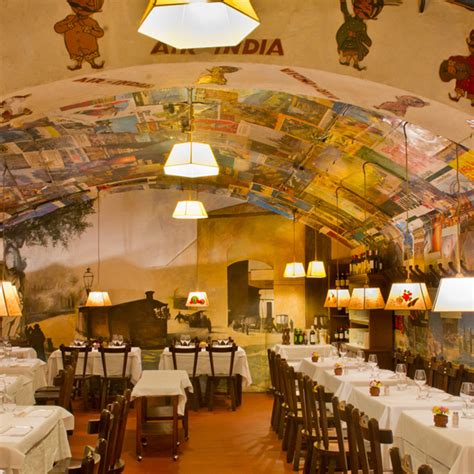 Florence restaurants. Ciro & Sons on via Giglio is my go-to place in Florence. Many southern Italian specialties in addition to the Florentine requisites. 