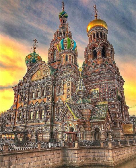 Flores Brown Instagram Saint Petersburg