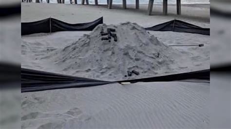 Florida community unites after vandal destroys sand menorah