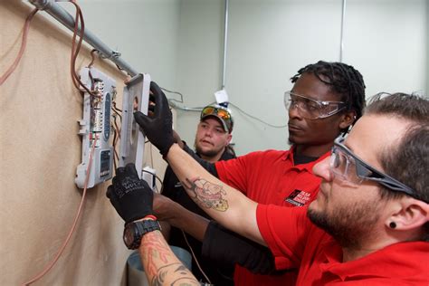 Florida master electrician license requirements.  However, Florida often uses the ...