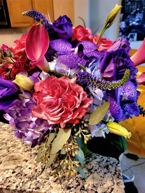 Florists in Bisbee. Flower Delivery - Roger Florist