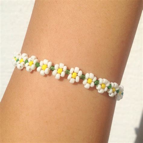 Flower Beaded Bracelet Pattern