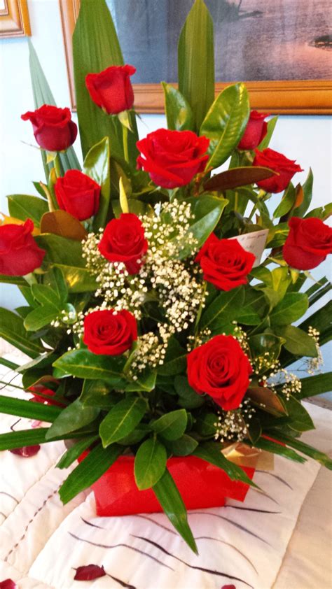 Flowers for girlfriend. Complete flowers are flowers that have all four main components: sepals, petals, pistils and stamens while incomplete flowers lack at least one of those elements. The difference be... 