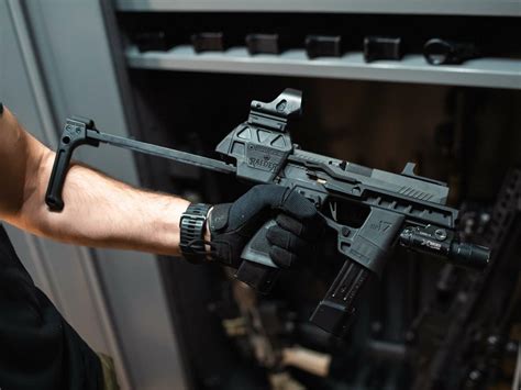 Aug 29, 2021 · Replies. 10. 1K. Oct 29, 2021. Good afternoon, folks. I saw this chassis from a company called Flux Defense. It seems to be just a big grip module for the SIG P320. What would be the legality of this in Mass? It seems like it would be under the maximum weight, and the magazine is in the grip. . 