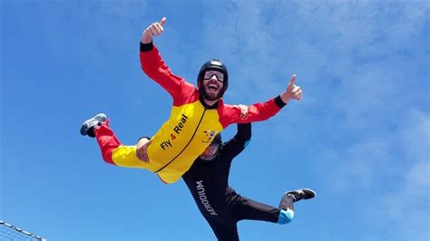 Fly 4 Real - Málaga, Spain - Indoor Skydiving World