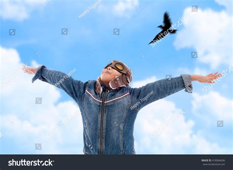 Fly like a bird meaning. .  ...