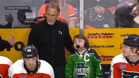 Flyers honor 9-year-old hockey captain fighting cancer with spot on the bench