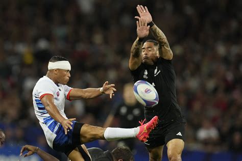 Flying Fiji lifts everyone’s hopes at Rugby World Cup. Eyes now on big Ireland-South Africa showdown