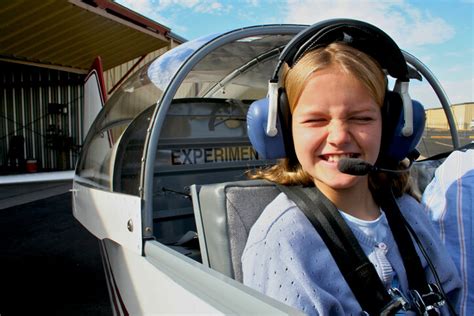 Flying Girls Inflight Pilot Training