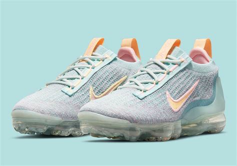 Flyknit is tight vapormax is light clue. Things To Know About Flyknit is tight vapormax is light clue. 