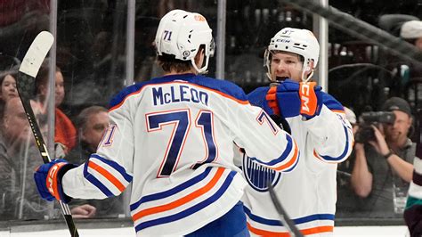 Foegele has 2 goals, career-high 5 points in Oilers’ 7-2 rout of Ducks