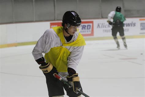 Foggy Practice at Hershey Park... - Hershey Cubs Hockey Club