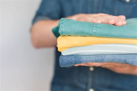 Folding clothes. Learn how to fold different types of clothes and linens like a professional, with step-by-step instructions and photos. Find tips on how to prevent wrinkles, save space, and involve … 