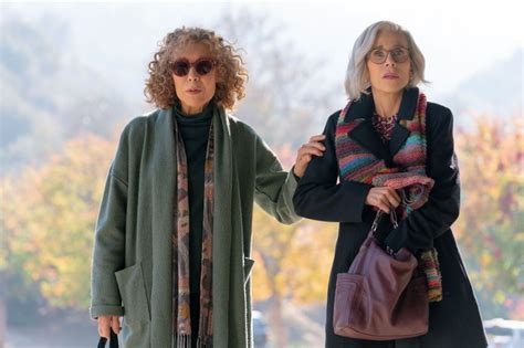 Fonda and Tomlin have a field day in comic ‘Moving On’