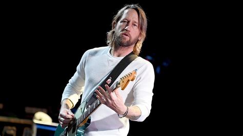 Foo Fighters guitarist Chris Shiflett says 3rd solo album ‘Lost at Sea’ marks change of direction in his sound