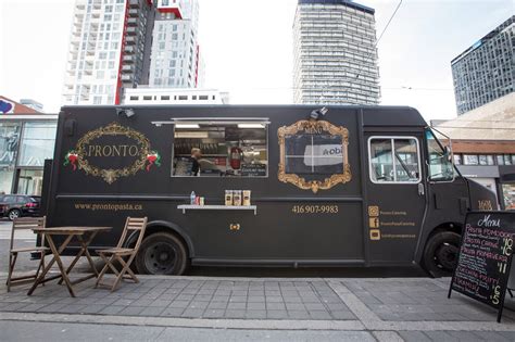 Food Truck Photos and Premium High Res Pictures