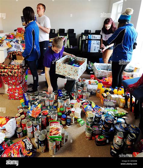 Food banks prepare for distribution of Holiday Hampers