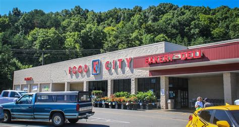 Food city paintsville ky. We would like to show you a description here but the site won’t allow us. 