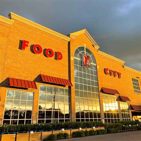 Food city pigeon forge. Things To Know About Food city pigeon forge. 