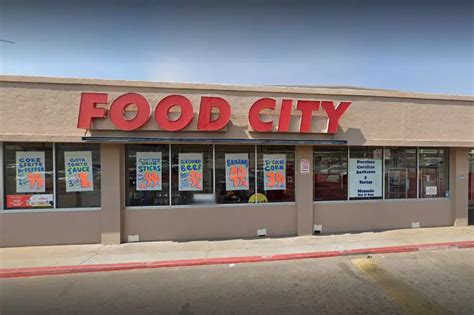 Food city ranchland. Name & TitleBio. Steven Smith. President/CEO. Steven Smith is a President/CEO at Food City. Read more. Greg Sparks. Chief Operations Officer. An enterprising and inspirational leader of national retail store organizations. Strong general management skills that has led the strategic, Marketing/Merchandising side of an … 