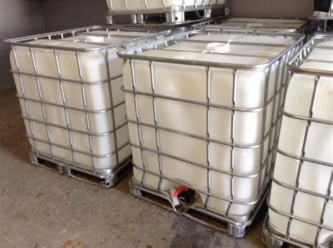 Made from food-grade polyethylene, ensuring that your liquids remain uncontaminated. 1000 Litre Food Grade Totes are incased in durable steel lightweight cage with four way fork and jack access. The water totes have 2” valves and lids on the top. 1000 Litre Totes are also stackable, allowing for efficient storage and transportation.. 
