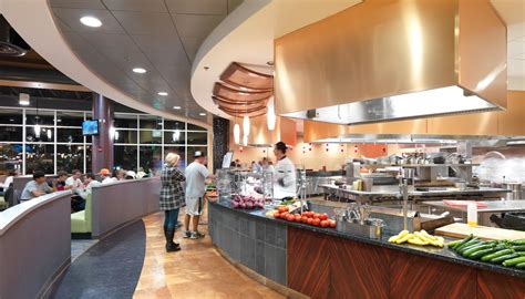 James Madison University offers great campus dining options. Find out more about our locations, daily menus, health and wellness programs, and much more!. 