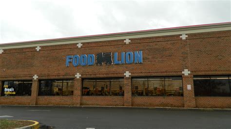 Food lion 1173. The program provides trainees with experiences to enable them to understand our business from the ground up, as well as develop leadership skills needed to drive our business. In your development you will learn: Merchandising techniques. Dynamic leader. Mentor, develop and lead your team of associates. Standard Practices. Critical thinking skills. 