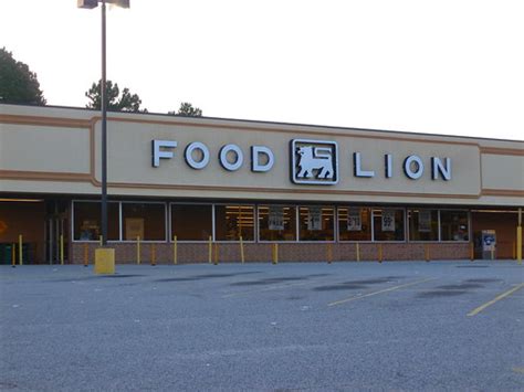 Food Lion is situated in a convenient position at