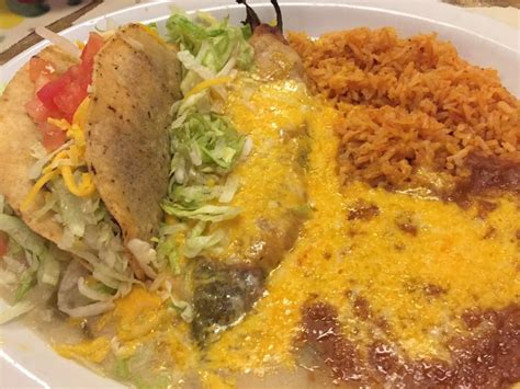 Food near me tucson. Jerry Bob's Restaurant. #75 of 1,451 Restaurants in Tucson. 128 reviews. 2680 E Valencia Rd Ste 110. 2.9 km from Tucson Intl Airport. “ Delicious late breakfast. ” 22/12/2023. “ Very Good Place For Breakfast ” 09/10/2023. Cuisines: American, Diner. 